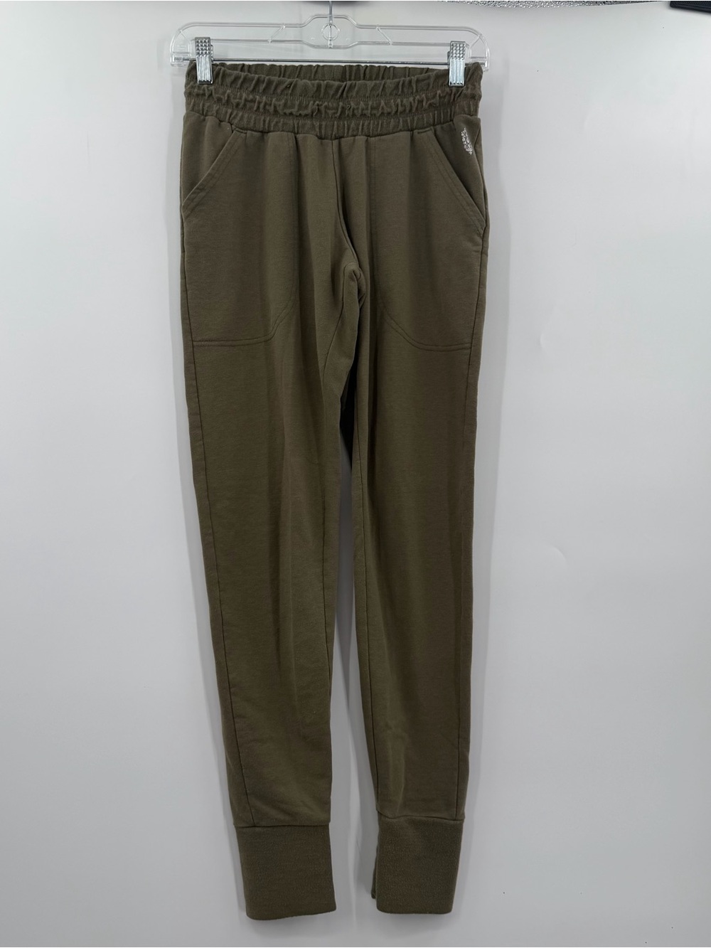 Free people movement green joggers xs